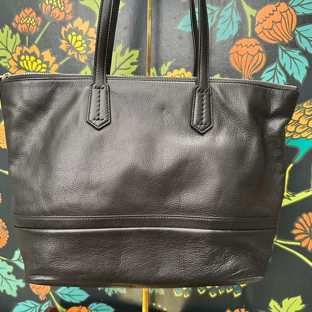 Bally Black Pebbled Leather Tote Bag - Picture 9 of 9